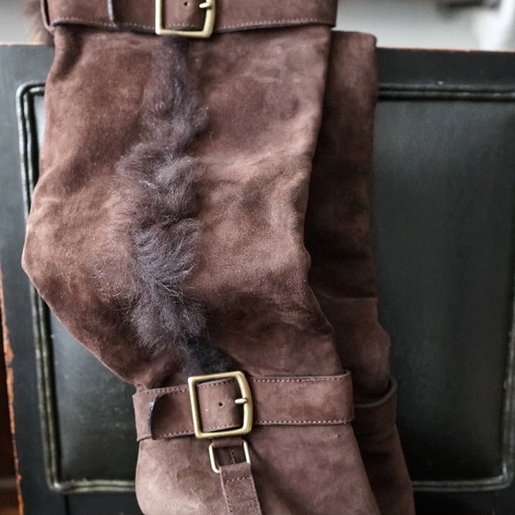 COACH MAZUR OVER THE KNEE CHOCOLATE SUEDE FUR BUCK - Picture 1 of 6